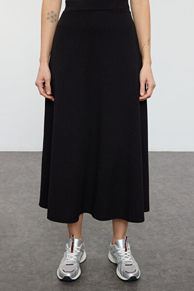 Trendyol Modest Black Crepe Flared Long Knitted Skirt Tedaw25Ee00007