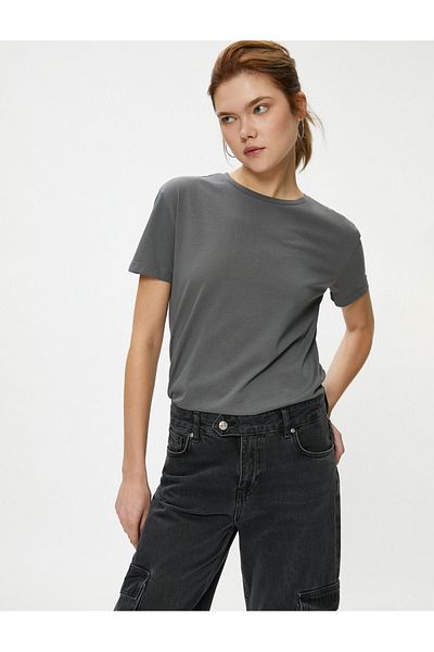 Koton Crew Neck Basic Cotton T-Shirt - Short Sleeve