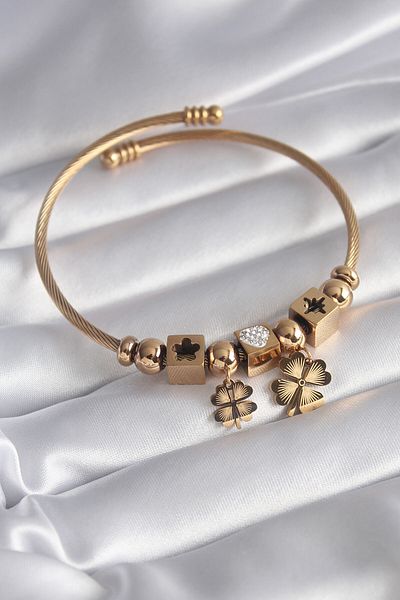 Skygo 316l Steel Special Series Gold Color Zircon Stone Heart Detail Clover Figure Charm Model Women Bracelet