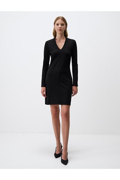 Jimmy Key Black Long Sleeve V Neck Knitted Mini Dress