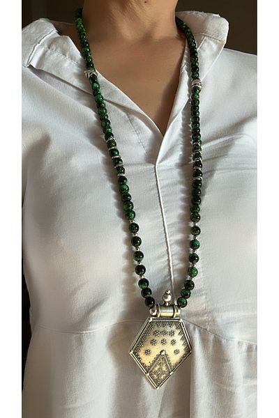by özllem Long Design Motif Prism Necklace