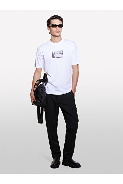 Sisley Ανδρικό μπλουζάκι με κοντό μανίκι από 100% βαμβάκι, κανονική εφαρμογή, με λαιμόκοψη