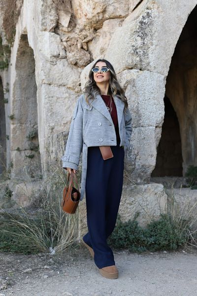 bytugcekaya Γκρι κοντό παλτό με εσωτερική επένδυση