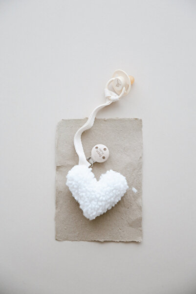 DERY BABY مصاصة قلب تيدي مون باللون الأبيض مع حزام