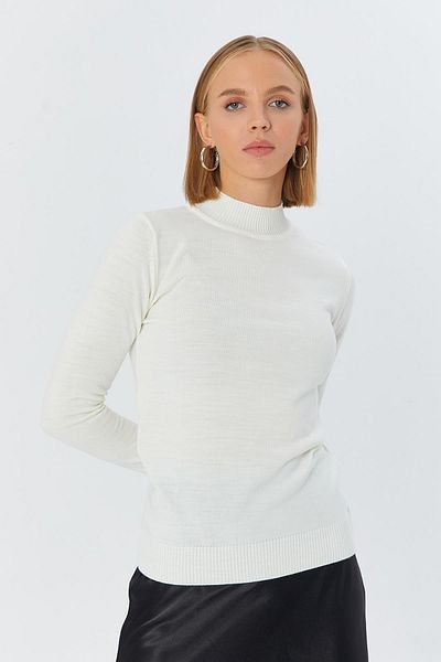 Shopping Shop Ecru Color Half Turtleneck Sweater