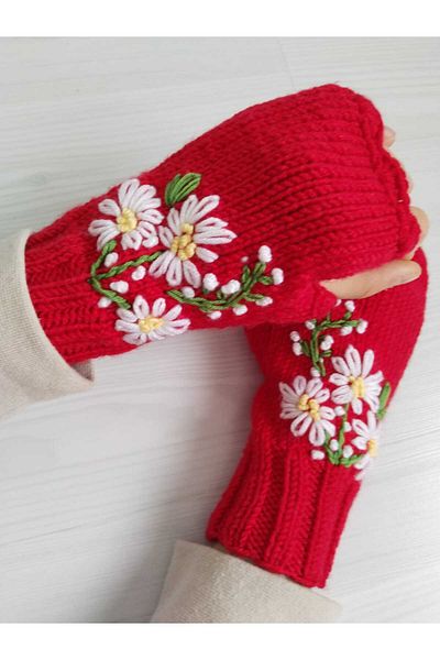 8 Ekim Tasarım Atölyesi Hand Knitted Red Embroidered Fingerless Gloves - 19 cm Length, 20 cm Width