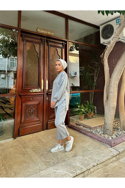 KEİVA TESETUR SUIT