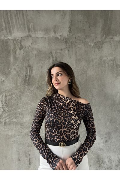 Asfa Moda Μπλούζα με καραμέλα με λεοπάρ ώμους