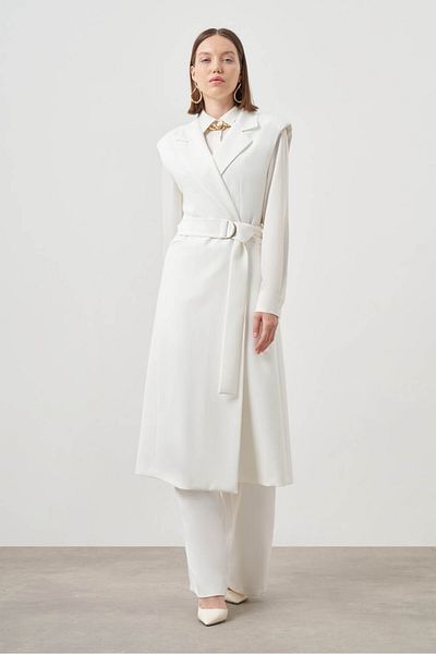Mizalle Double Long Ecru Vest with Buckle