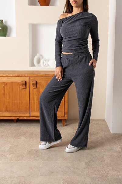 Seniorah Gray Off-Shoulder 2 Piece Set