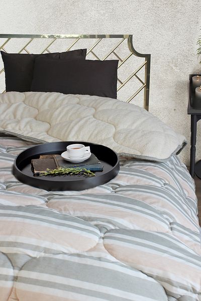 Arel Home Single Striped Double Sided Sharpa Quilt 100% Cotton