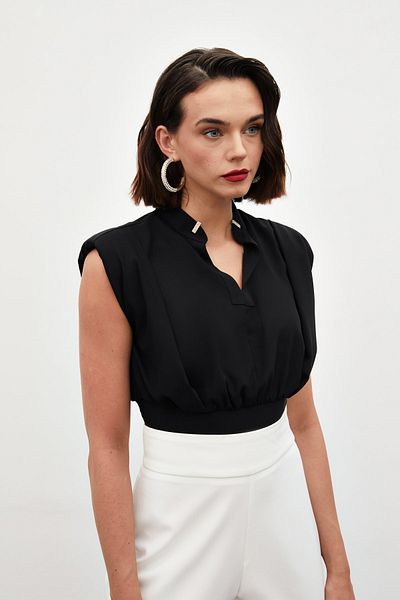 Sateen Bluză neagră fără mâneci - cu accesorii pentru guler