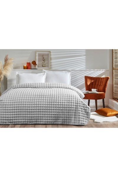 Özdilek Fluffy Çift Kişilik Yatak Örtüsü