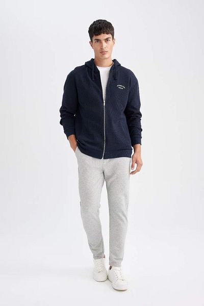 DeFacto Pike Slim Fit Jogginghose – Slim Fit, Taillenschnürung, Taschen, R9261az24au