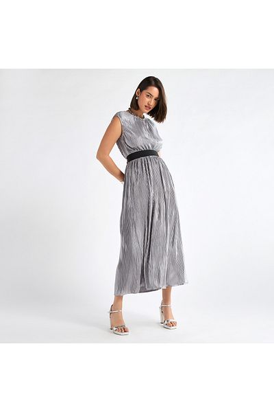FAV All-Over Pleated Sleeveless Dress with Round Neck