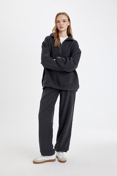 DeFacto Standard-Fit-Fleece-Jogginghose mit Schnürung an der Taille, elastische Beintasche, bedruckt, lange Größe Y2650az24wn