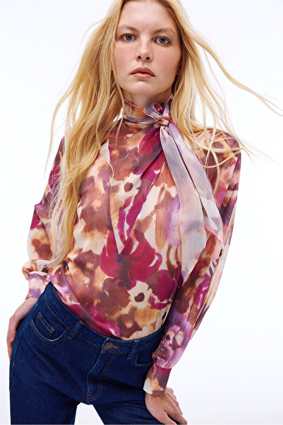 Perspective Poseidon Comfortable Fit Flower Pattern Standard Size Raglan Sleeve Tie-Up Collar Multicolor Blouse