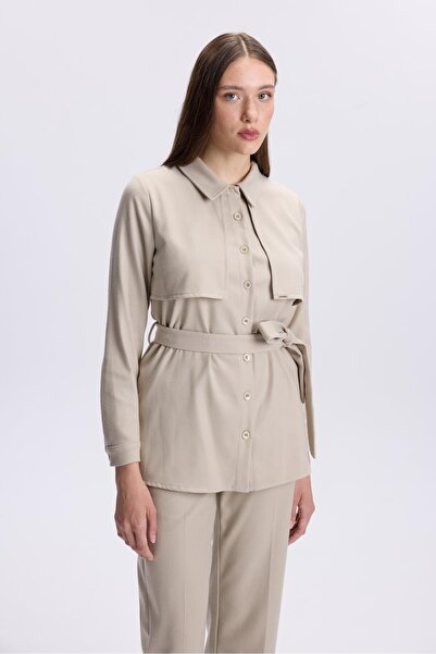 Zühre Σετ μπεζ δύο τεμαχίων με λεπτομέρεια με κουμπιά TK-1359