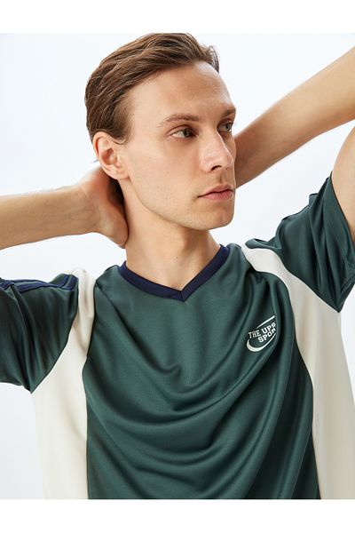 Koton V-Neck Short Sleeve Color-Blocking Slogan Printed Oversize Sports T-Shirt