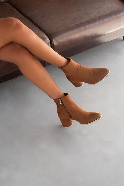 Beyond Γυναικείες μπότες καστόρι με τακούνι Vicky Tan 7cm BYNDRSL2406