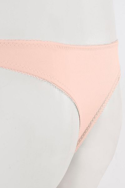 NBB Fancy Lacy Salmon String