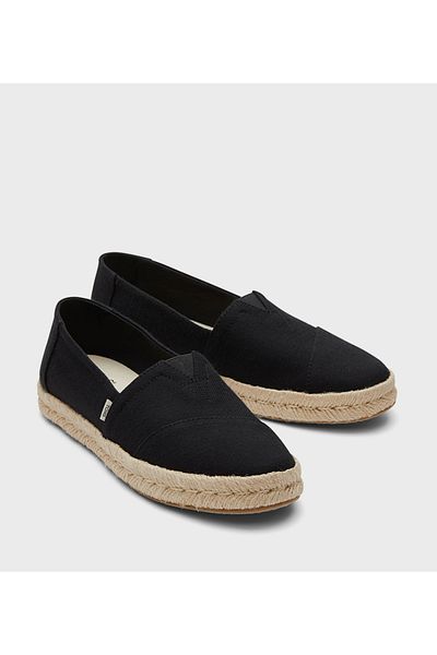 Toms حذاء كاجوال باللون الأسود