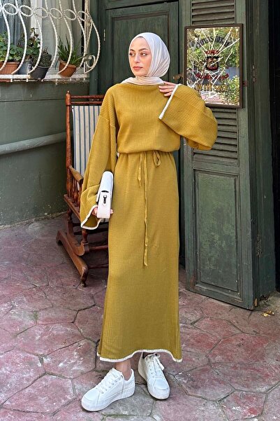 lamelif Kol-etek Ucu Nakışlı Triko Elbise Yağ Yeşiii