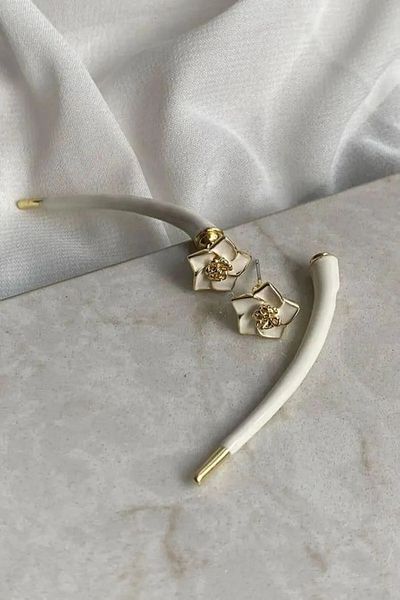 H&S AKSESUAR Flower White Flower Earrings