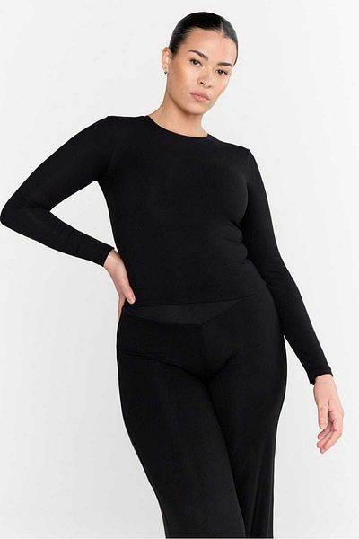 MADAM SHİLA Black Body Darkalıp Slimfit Cotton Crew Neck Big Size Blouse Long Sleeve Plus Size Blouse