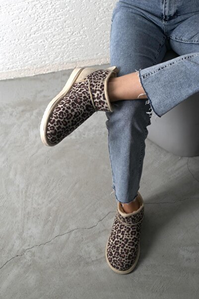 Beyond Dámské béžové leopardí ultra mini semišové boty s kožíškem uvnitř 3 cm Byndum01