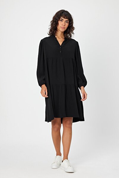 ALEXANDERGARDI Prevailing Collar Buttoned Layered Flounce Comfort Dress - B24-00234