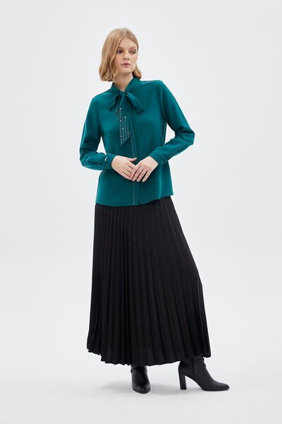 Zühre Bow Collar Long Sleeve Emerald Shirt G-0088