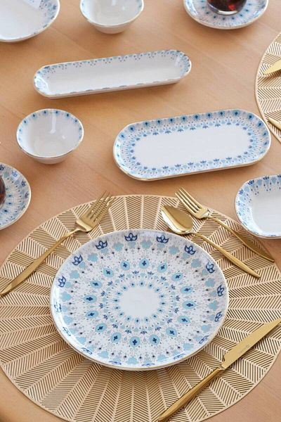 Glore Asian Ice Blue Gold Gilded 32 Pieces 6-Person Ceramic Breakfast Set