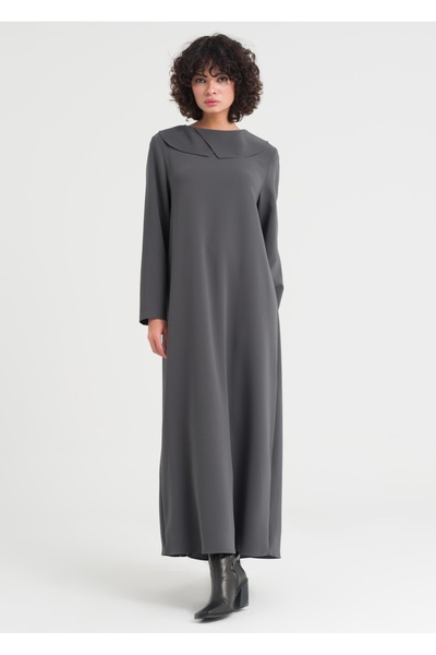 Armağan Yaka Detaylı Elbise