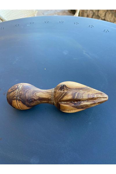 oliveforestwood Lemon Juicer (from Olive Wood)