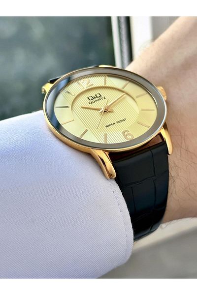 Q&Q Men's Classic Leather Cord Wristwatch