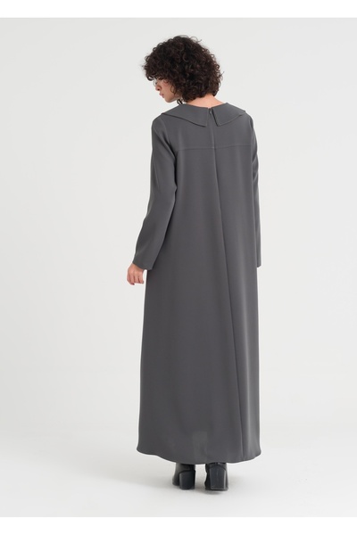 Armağan Yaka Detaylı Elbise