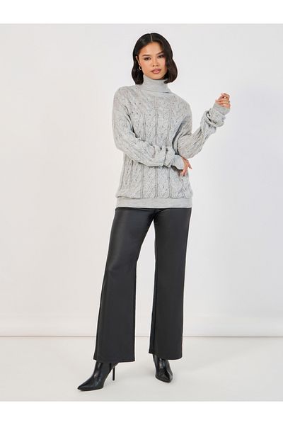 Styli Regular Fit Regular Length Cable Knit Sweater