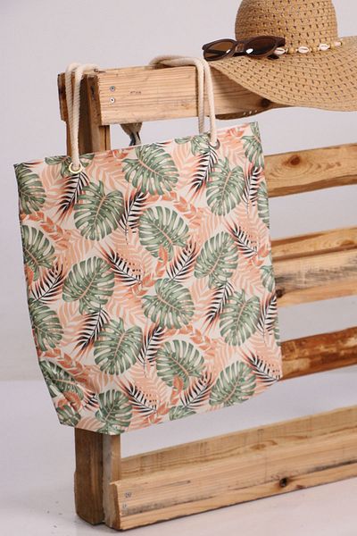Eslina 101 Beach Bag with Mint Leaves