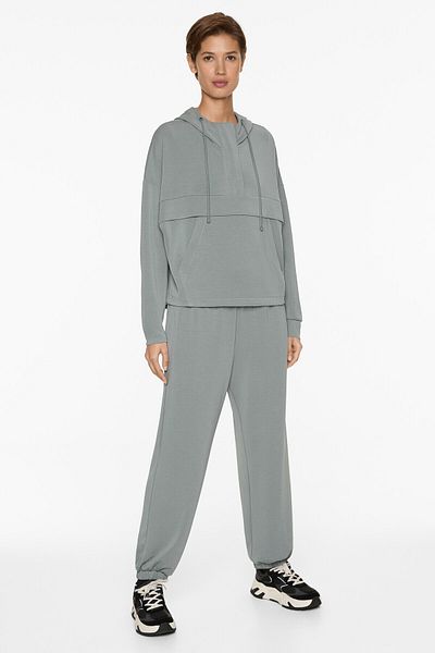 Oysho Soft-touch sweatshirt with modal and zip