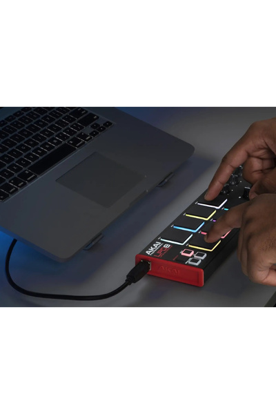 AKAI Lpd8mk2 Müzik Prodüksiyonu Kontrol Cihazı