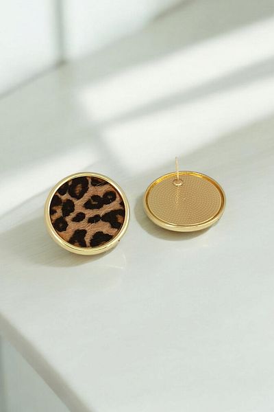 Çlk Accessories Premium Leopard Print Gold Rimmed Round Earrings