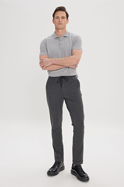 ALTINYILDIZ CLASSICS Erkek Siyah Slim Fit Dar Kesim Yan Cepli Beli Bağlamalı Jogger Pantolon