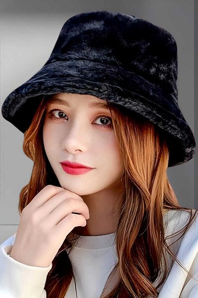 Uniquetrenders Women's Plush Bucket Hat