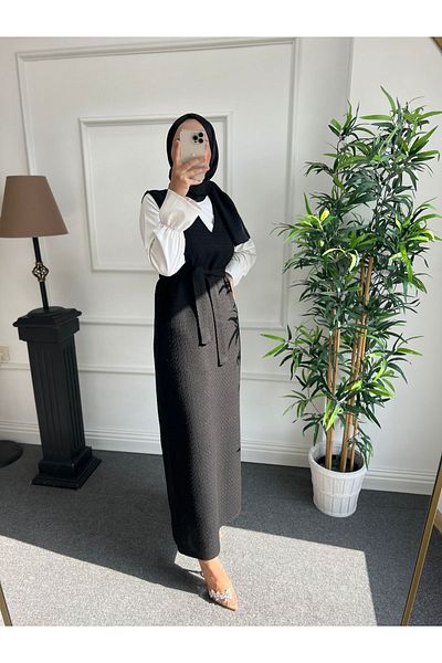 Nisa Nalbantoğlu Hijab Μαύρο Tweed Gilet