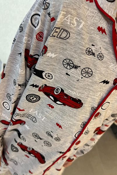 Minik Dolap 🚗   Σετ πιτζάμες με κουμπιά για αγόρια με σχέδια αυτοκινήτου
