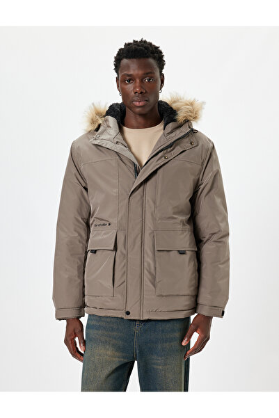 Koton Anorak Ceket Suni Kürk Detaylı Kapşonlu Slim Fit Fermuarlı
