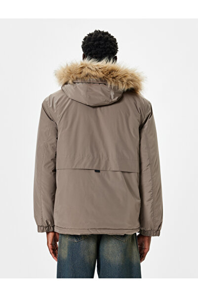 Koton Anorak Ceket Suni Kürk Detaylı Kapşonlu Slim Fit Fermuarlı