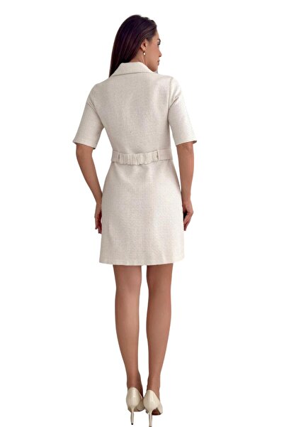 Moda Amore Дамска рокля Chanel с яка на риза и копчета отпред и колан - половин ръкав 025