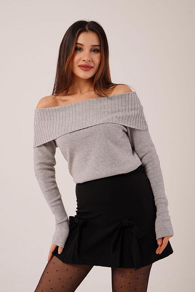 Hipo Trend Regular Cut Madonna Collar Gray Sweater